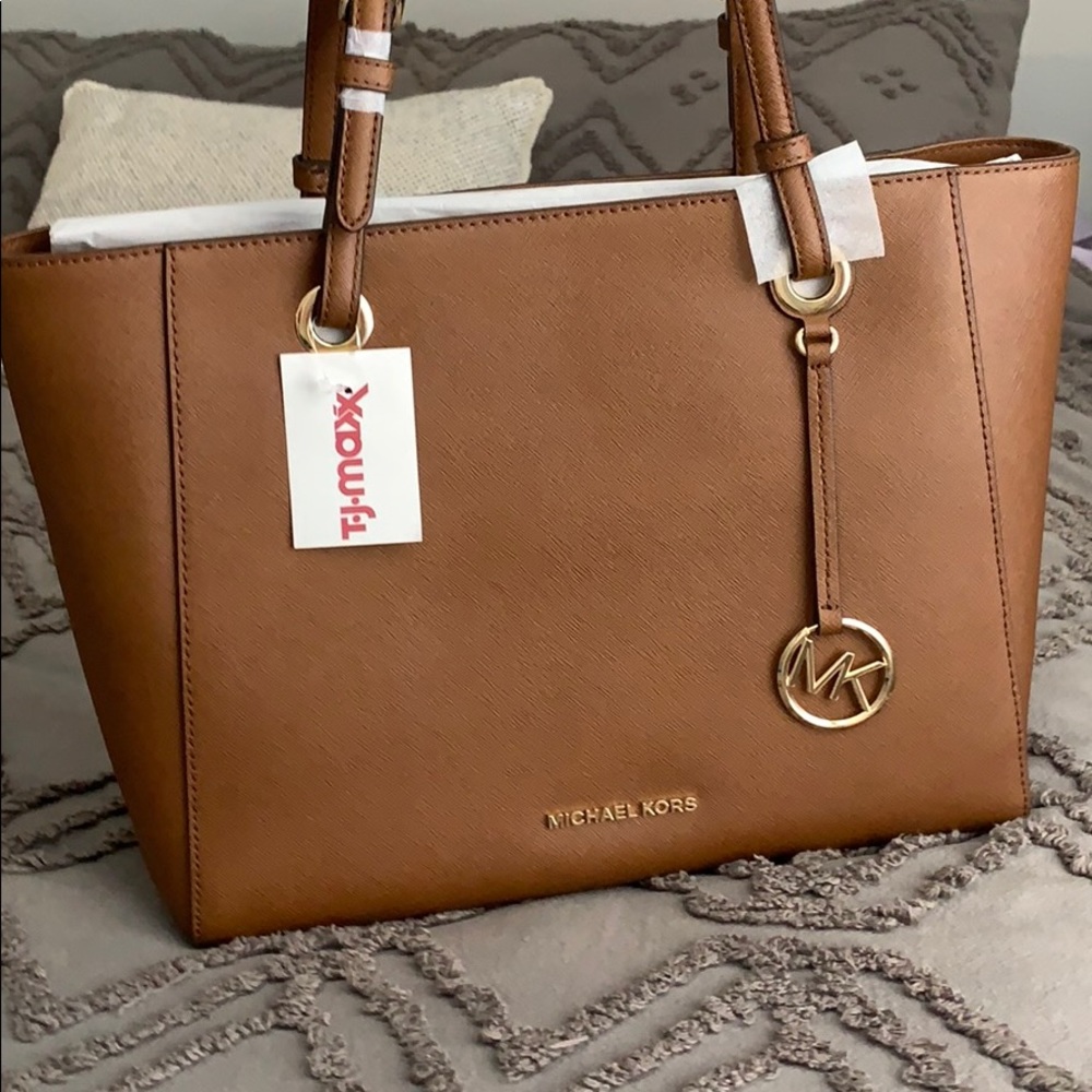 Michael Kors purse